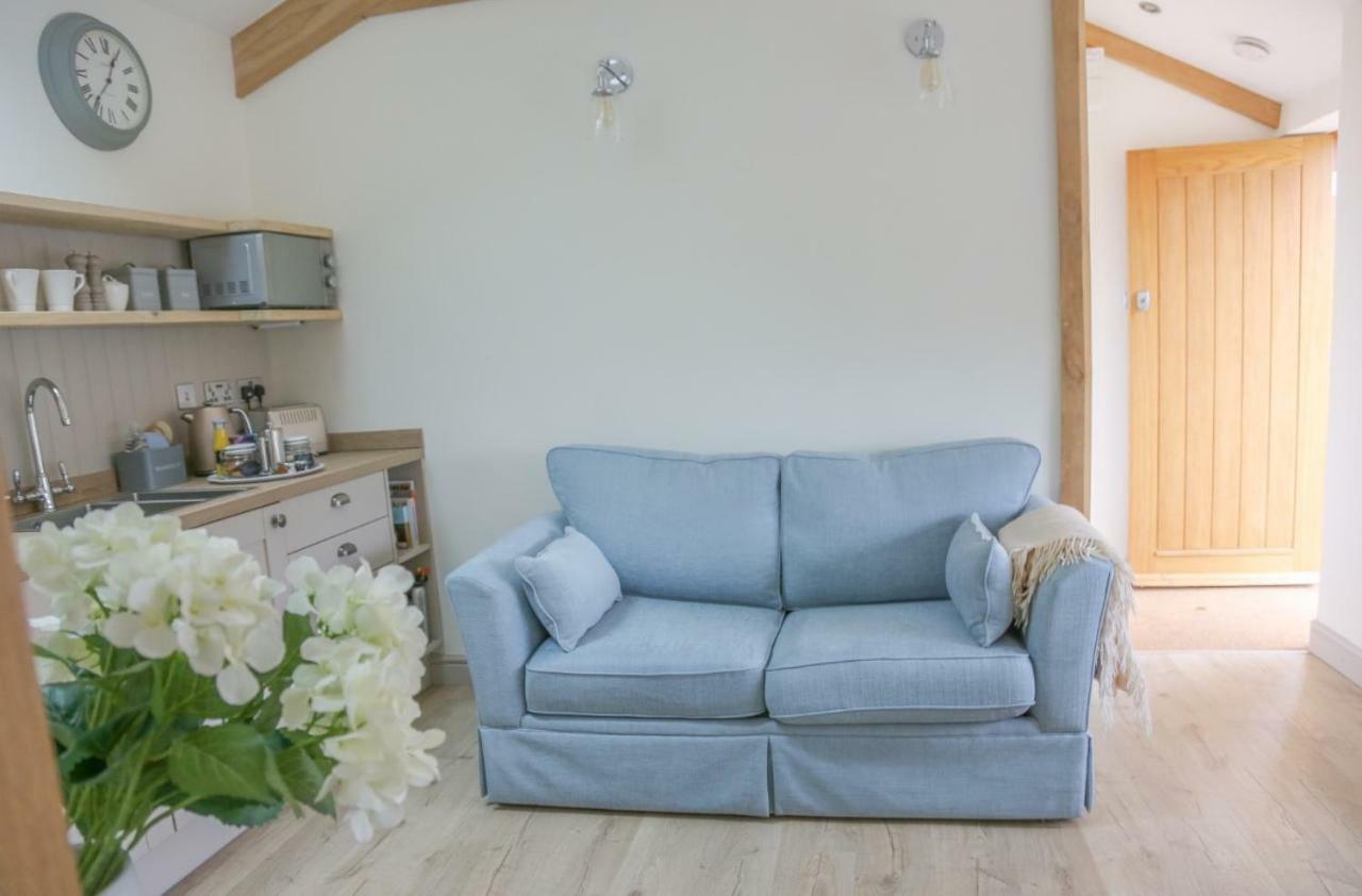 Barley - Cosy Stylish Apartment - Easy Access To Bath And Many Nearby Attractions Бокс Экстерьер фото